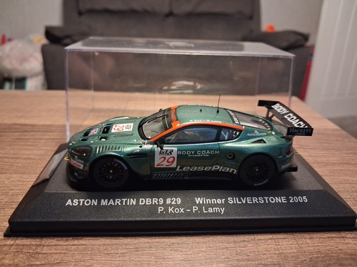 Aston martin racing dbr9 - martin,