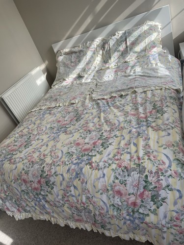Floral watercolour duvet - floral,