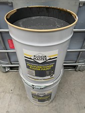 HARD WEARING DARK GREY FLOOR