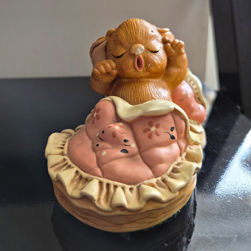 Vintage pendelfin collectable - vintage, collectable-