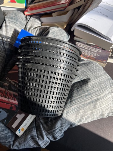 Large net pots - large,