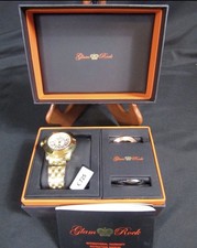 NWT GLAM ROCK GR31008 GOLD