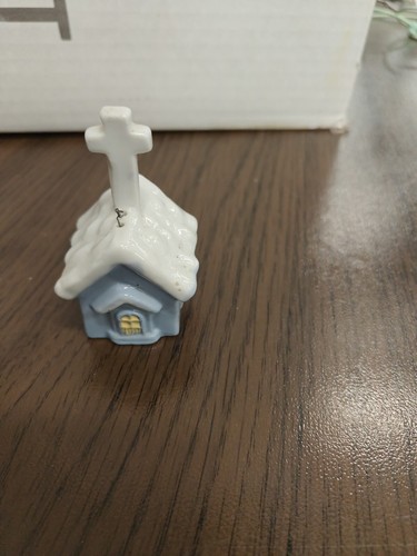 Christmas church porcelain - b4-,