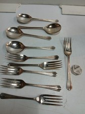 Vintage EPNS Silver Plated dessert spoons & forks