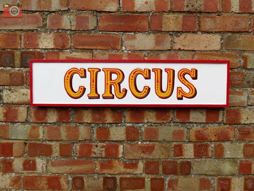 Circus traditional hand - traditional,