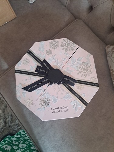 Gorgeous viktor rolf - gorgeous, &