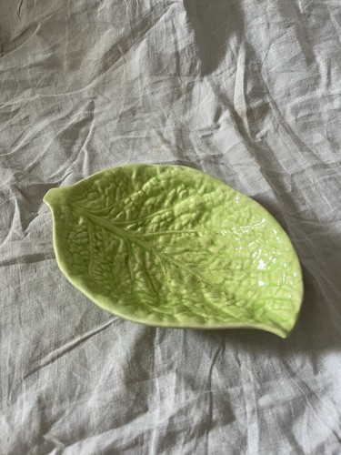 Sandland ware green leaf dish - ware,