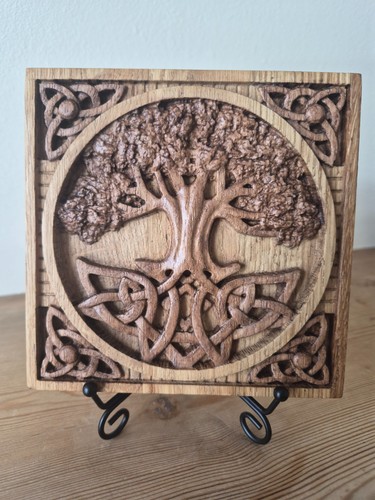Hand carved oak tree life - hand,