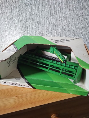 Ertl vintage john deere - ertl,