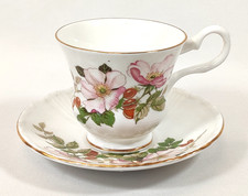 Royal Grafton Floral Garland