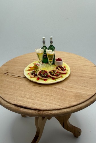 12th dolls house tray tacos - 1/12th,