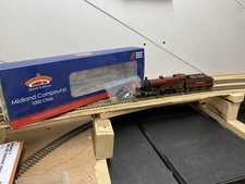 Bachmann Midland Compound 1000 Class Locomotive (31-930NRM)