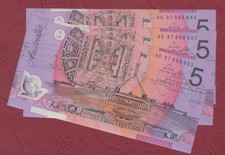 AUSTRALIAN BANKNOTE $5 Five