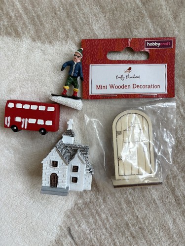 Resin mini decorations church - resin,