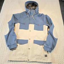 Nike Storm-Fit  Skull Peak