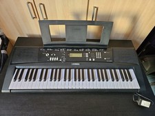 Yamaha EZ-220 61-Key Portable