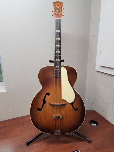 Vintage silvertone aristocrat - silvertone,