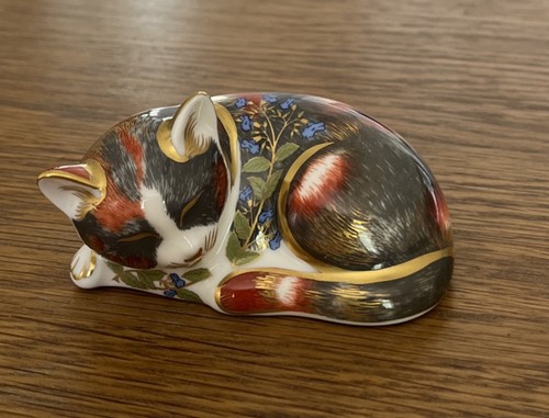 Royal crown derby collector - crown,