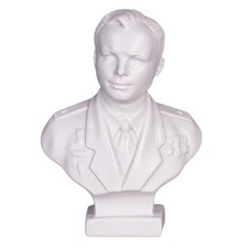 Russian Soviet Astronaut Cosmonaut Yuri Gagarin Marble Bust Statue 11 cm