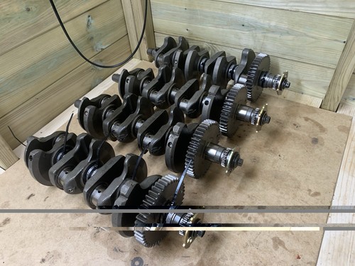 4xv 5jj crankshaft - r1,