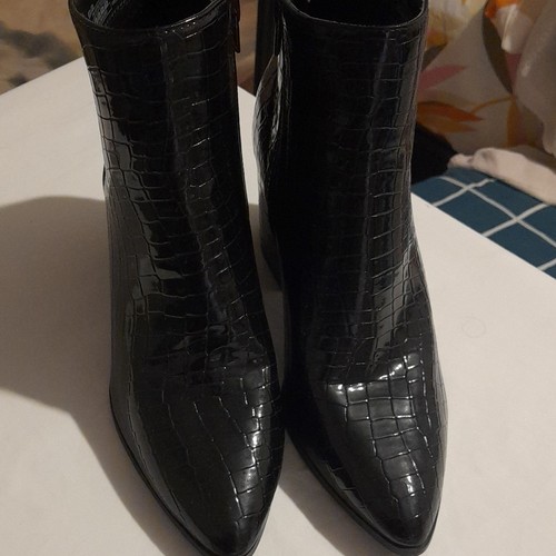 Black croc effect ankle - f&f,