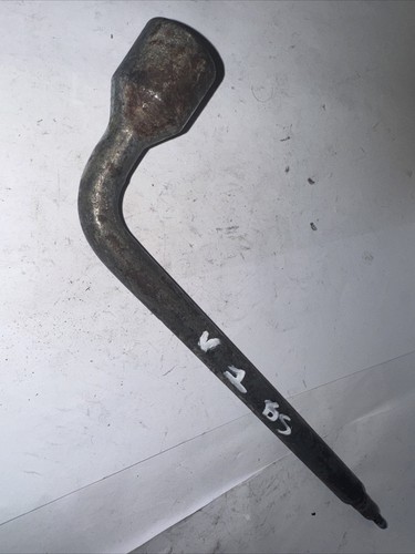 Volvo 850 wheel brace tool - wheel, v70