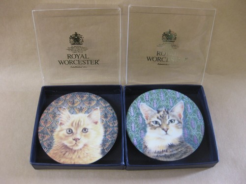 Royal worcester ivory cats - ivory,
