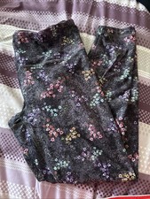 Ladies Sz L Full Length Flowery Lycra Leggings