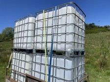 IBC Tanks 1000 Litre Capacity Multiple Tanks Cleaned Out With Hot And Cold Water