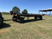 Artic Bale Trailer With Dolly