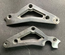 YAMAHA XJ750 XJ 750 SECA PILLION FOOTREST FOOTPEG EXHAUST HANGERS