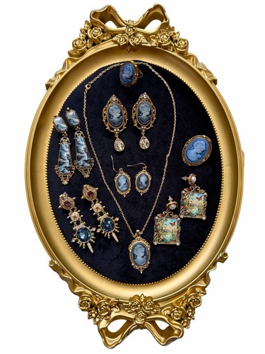 Vintage style jewelry - vintage,
