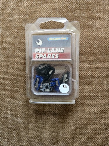 Scalextric pit lane - lane, spares