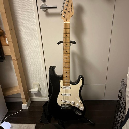 Used stratocaster electric - used,