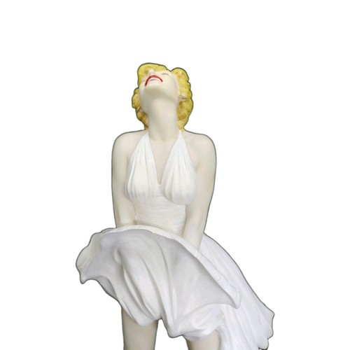 Artwork broken marilyn - -,