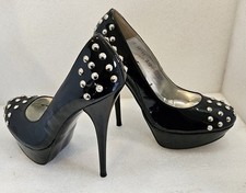 Schuh Ladies Black Studded