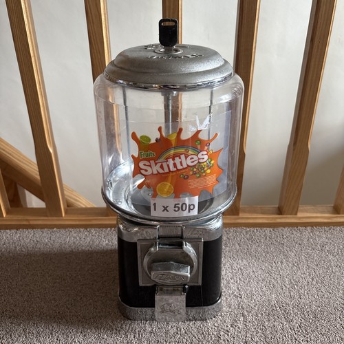 Vintage beaver 50p - vintage, skittles