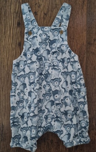 Baby boys months romper - 3-6,