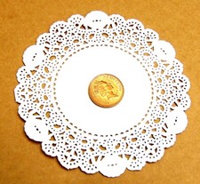Pair of Paper Doilies 10cm