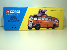 CORGI 33201 - FINGLANDS AEC