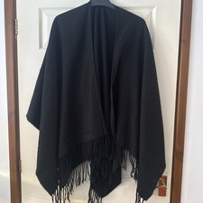 Ladies Black Cloak. One Size.