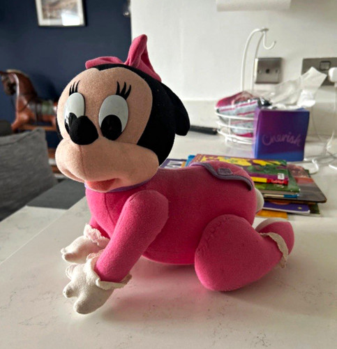 Disney minnie mouse touch and - minnie,