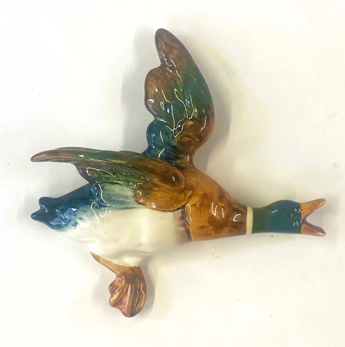 Beswick flying mallard duck - flying,