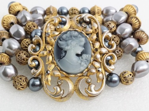 Vintage gold tone - vintage,