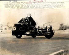 GA277 1965 UPI Wire Photo