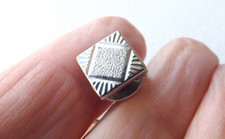 Vintage 1960s 1970s  Tie Pin Tie Tack Silver Tone Decorative Face MOD FREE P&P