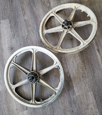 Vintage SKYWAY TUFF 20”