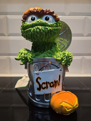 Max oscar the grouch - max,
