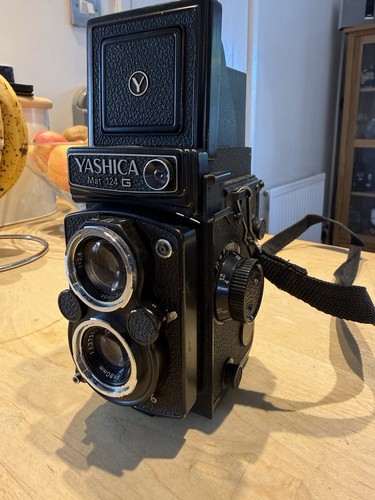 Yashica mat 124g - 124g, medium