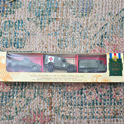 Lledo army collection dodge - lledo,